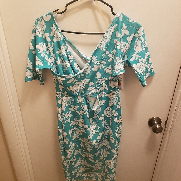 Summer Dress - Picture 1 of 2